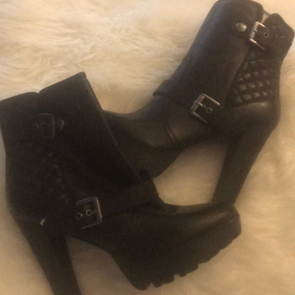 Guess Boots